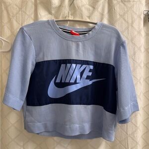Nike Mesh Crop Shirt